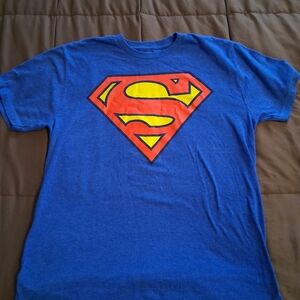 Classic Blue  DC Comics SUPERMAN T-Shirt. Size Large